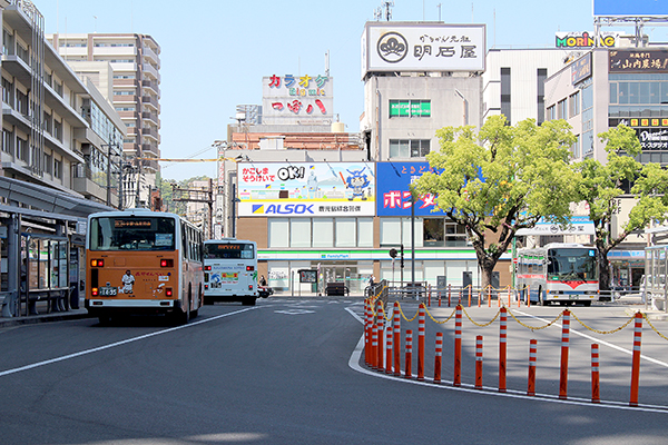 ファミリーマート鹿児島中央郵便局前店に新しい屋外看板を設置しました！