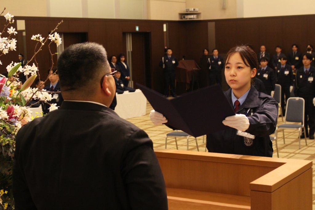 入社式