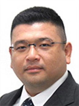 代表取締役社長 荒武 貞夫